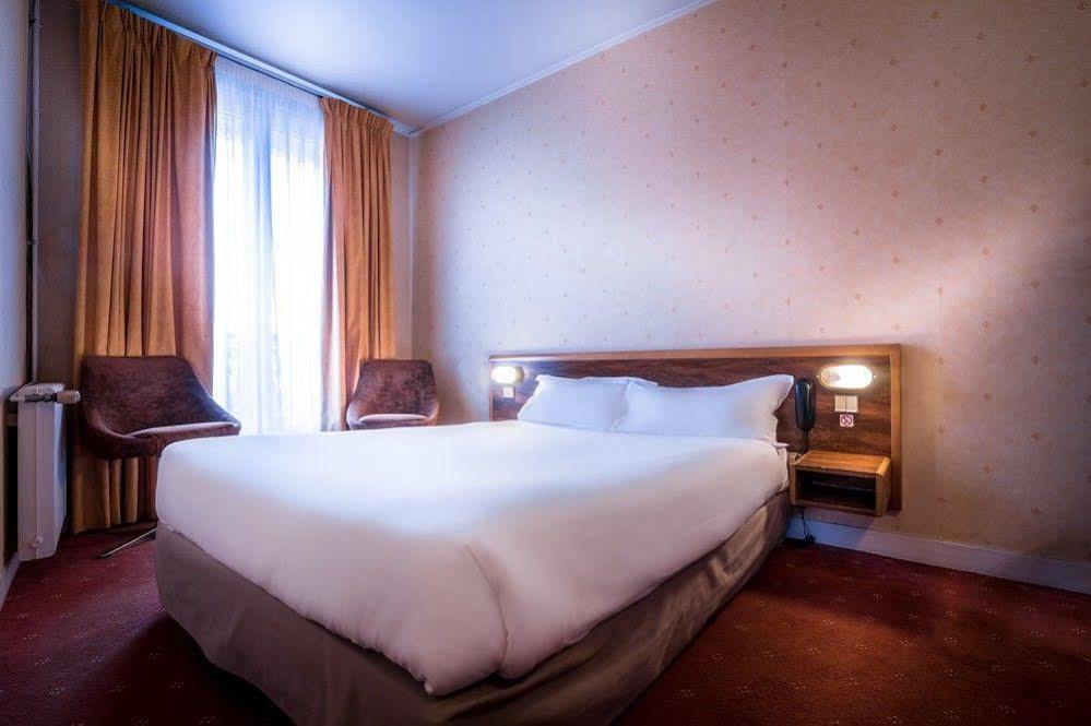 Hotel Moulin Vert Париж Екстер'єр фото